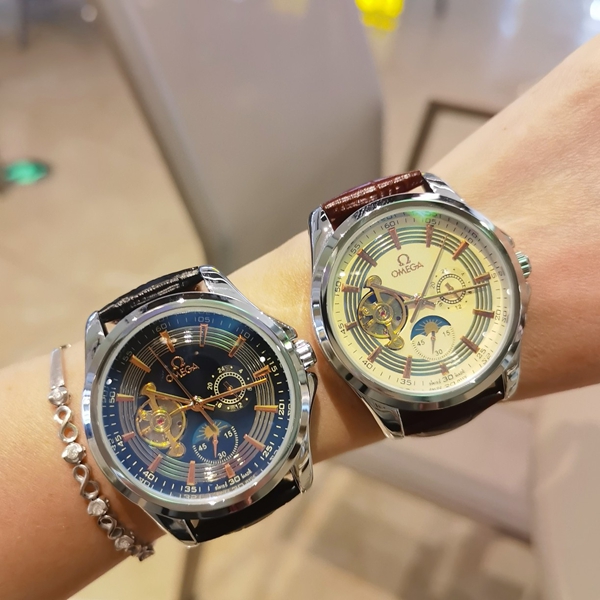 ブランド時計側面デザイン